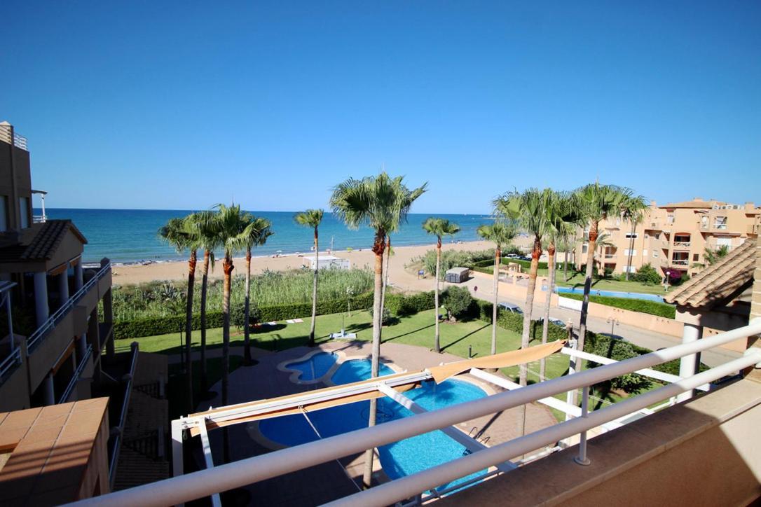 Atico Con Piscina Privada En Primera Linea Daire Denia Dış mekan fotoğraf